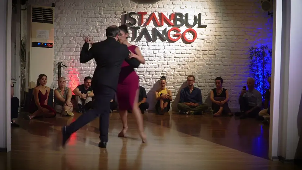 Video thumbnail for Arac Çalıkyan & Işıl Sanlı at  333 (26 07 2024) 2/3