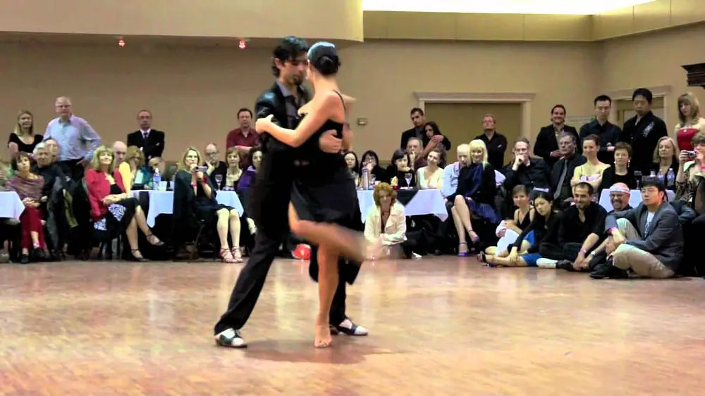 Video thumbnail for Vantangofest 2011 - Ezequiel Farfaro & Mariana Dragone Performance 1 of 2