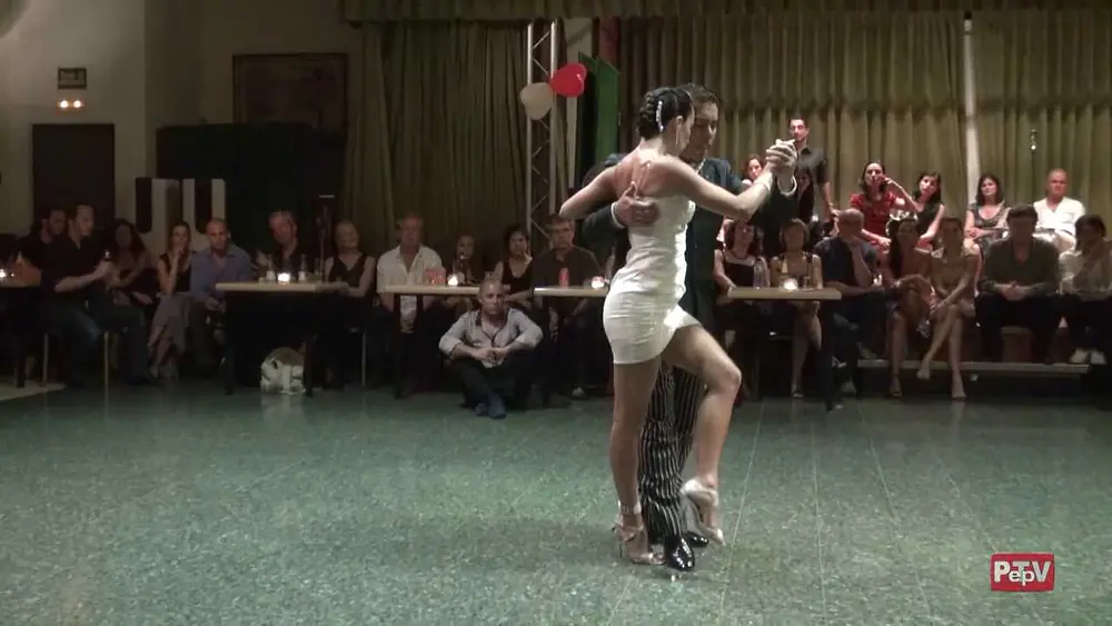 Video thumbnail for LEONEL MENDIETA & NATALIA HASSAN - Como se hace un Tango
