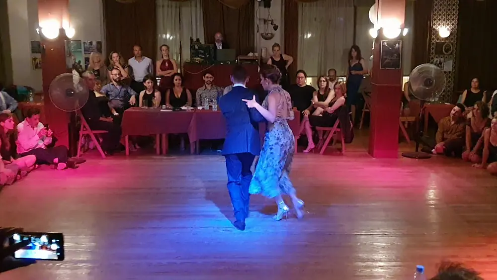 Video thumbnail for Stefanía Colina y Juan Martin Carrara - 3 - "El Puntazo"