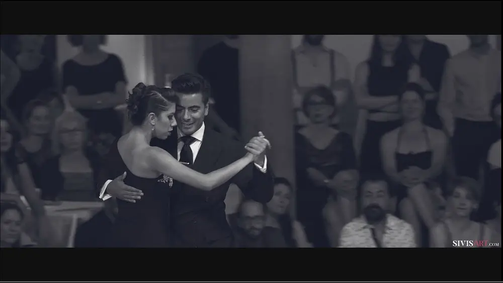 Video thumbnail for Sebastián Achaval & Roxana Suarez - Saca chispas - Tango exhibition by Sivis’Art