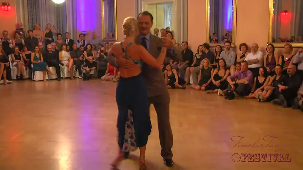 Video thumbnail for MATTEO PANERO y PATRICIA HILLIGES - TimeforTango Festival 2016