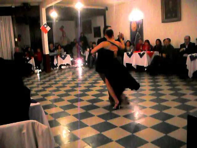 Video thumbnail for JOHN ZABALA Y PAMELA RAMOS, BAILANDO LA VIDA ES UNA MILONGA