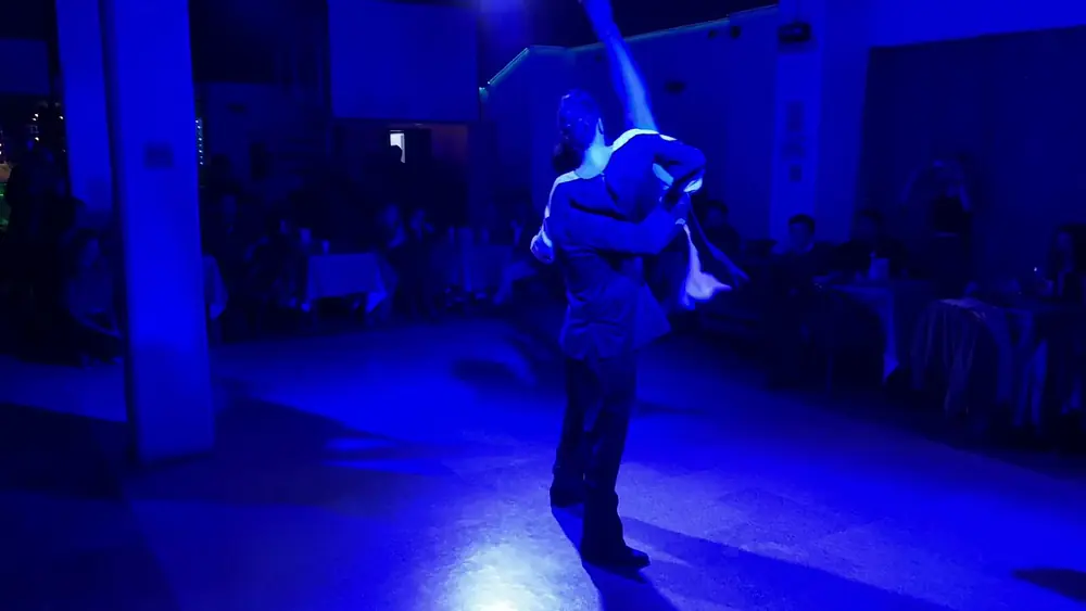 Video thumbnail for Juan Malizia y Manuela Rossi en Juernes Milonga (3/3)