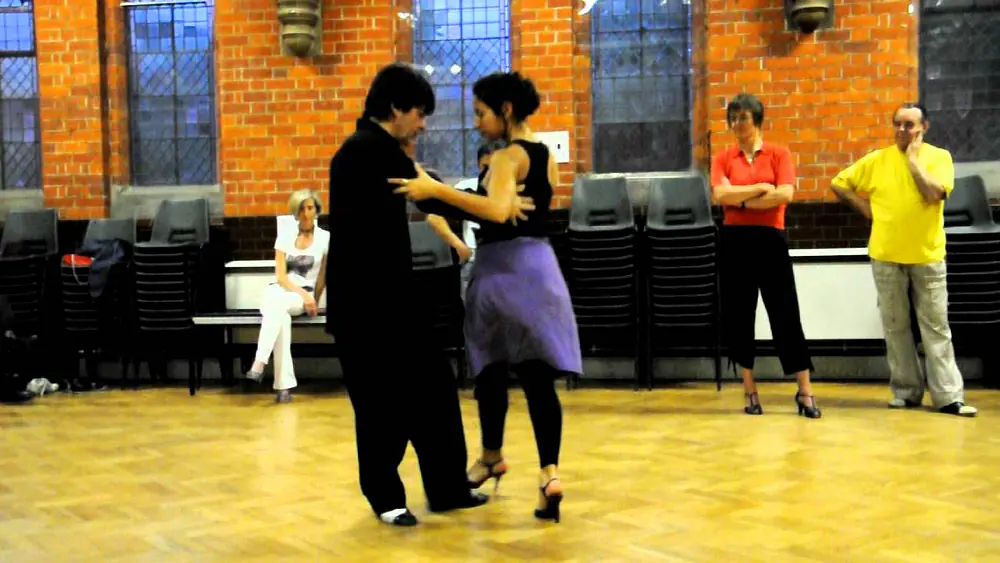 Video thumbnail for Ricardo Delgado.  TangoAr Class at St Lukes, Reading,  13 July 2011