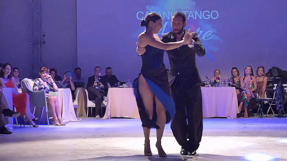 Video thumbnail for Loukas Balokas-Georgia Priskou, La milonga de Buenos Aires, Francisco Canaro, Catania Tango Amore