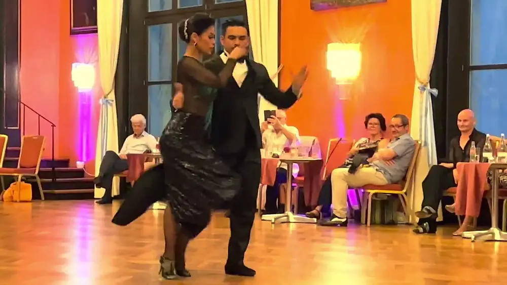 Video thumbnail for Tanya Gutierrez y Sebastian Avendano - Mi Dolor