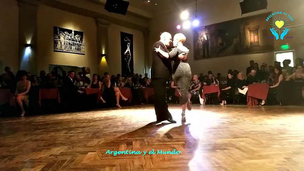 Video thumbnail for Pancho Martinez Pey, Paola Tacchetti, Tango Salón Extremo