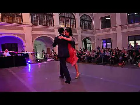 Video thumbnail for Maria Casán & Pablo Ávila: "Cara sucia" @ Lesliehof Graz