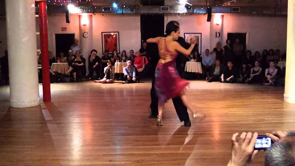 Video thumbnail for Argentine Tango: Daniela Pucci & Luis Bianchi -Te Aconsejo Que Me Dejes