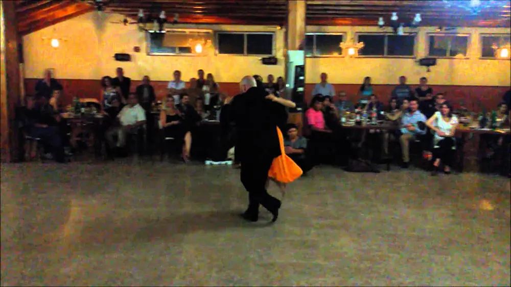 Video thumbnail for Yamila Ivonne y Sebastián De la Vallina estuvieron en MIlonga "Pa'  Recordarte" - Arequito 2015