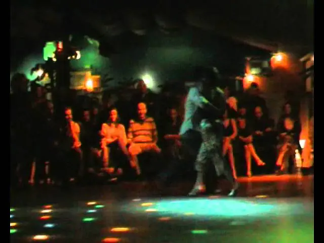 Video thumbnail for Alejandro Larenas y Marisol Morales 3/5