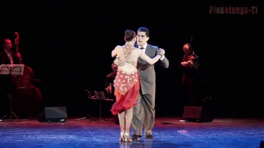 Video thumbnail for Ruben & Sabrina Veliz and Solo Tango Orquesta (Milongueando en el 40) Planetango-11