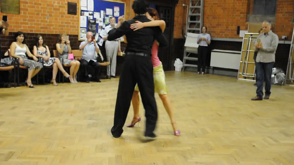 Video thumbnail for Alexandra Wood & Guillermo Torrens at Reading Tango Club
