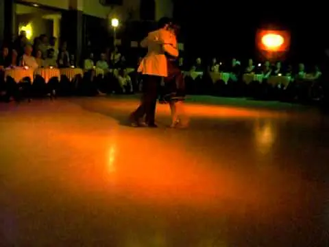 Video thumbnail for Vanessa Fatauros & Andres Molina - Soho Tango Club Villa Malcolm 3