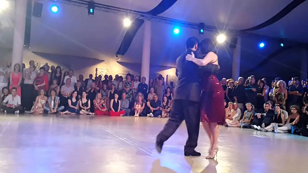 Video thumbnail for ulieta Qüesta. & Rauli Choque at Mallorca Tango Festival 2014 Comme Il Faut - Juan Dárienzo