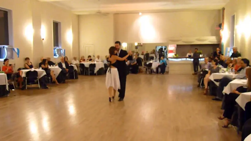 Video thumbnail for Gustavo Benzecry Sabá & María Olivera - Toronto 2012