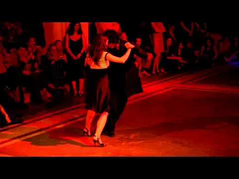 Video thumbnail for Federico Naveira y Ines Muzzopappa @ Belgrade Tango Encuentro 2010 (2/4)