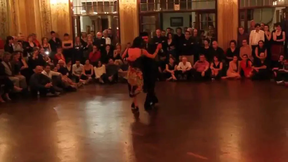 Video thumbnail for SEBASTIAN JIMINEZ E MARIA INES BOGADO NO 9º FESTIVAL TANGO PORTO-3/4