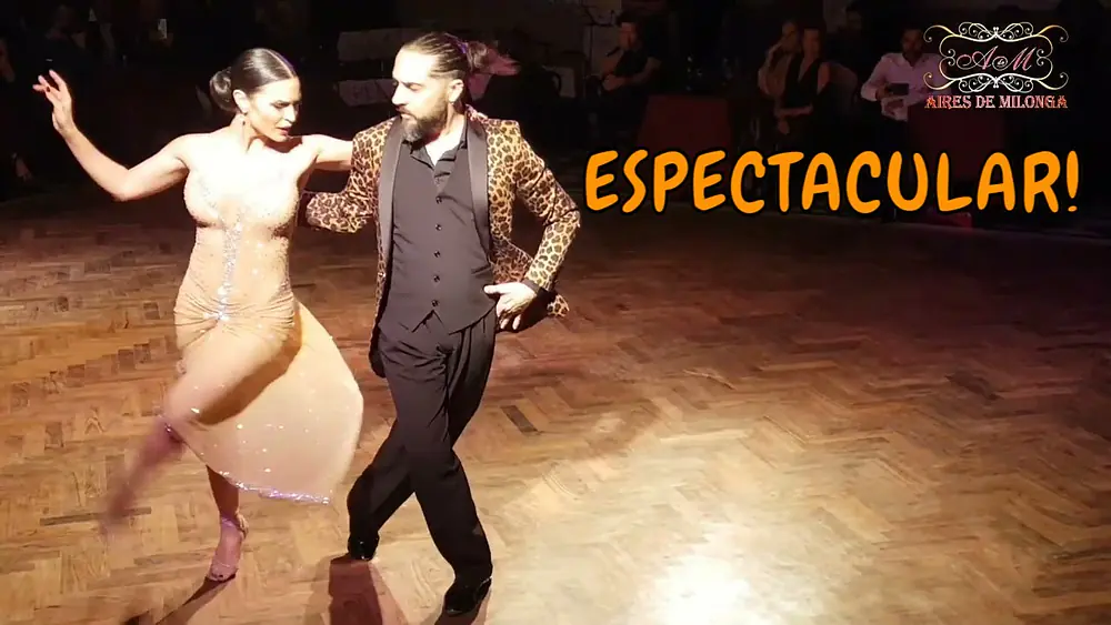 Video thumbnail for Espectacular! Celina Rotundo, Hugo Patyn, Tango dance, milonga Parakultural, Salón Canning