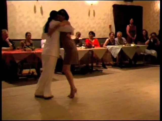 Video thumbnail for Adrian & Amanda Costa at Tango South London 29/10/11 (3)