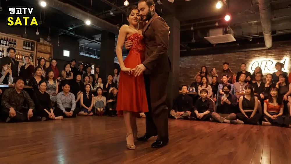 Video thumbnail for 2025/1/11 Gianpiero Galdi&Lorena Tarantino in Seoul @Otra Tango Club #3