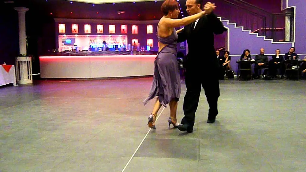 Video thumbnail for Alberto Bersini e Paola Pinessi ballano Niebla del Riachuelo.MOV