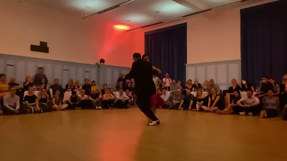 Video thumbnail for Mariano Chicho Frumboli & Juana Sepulveda Zürich, 2.4. 2022 2/6