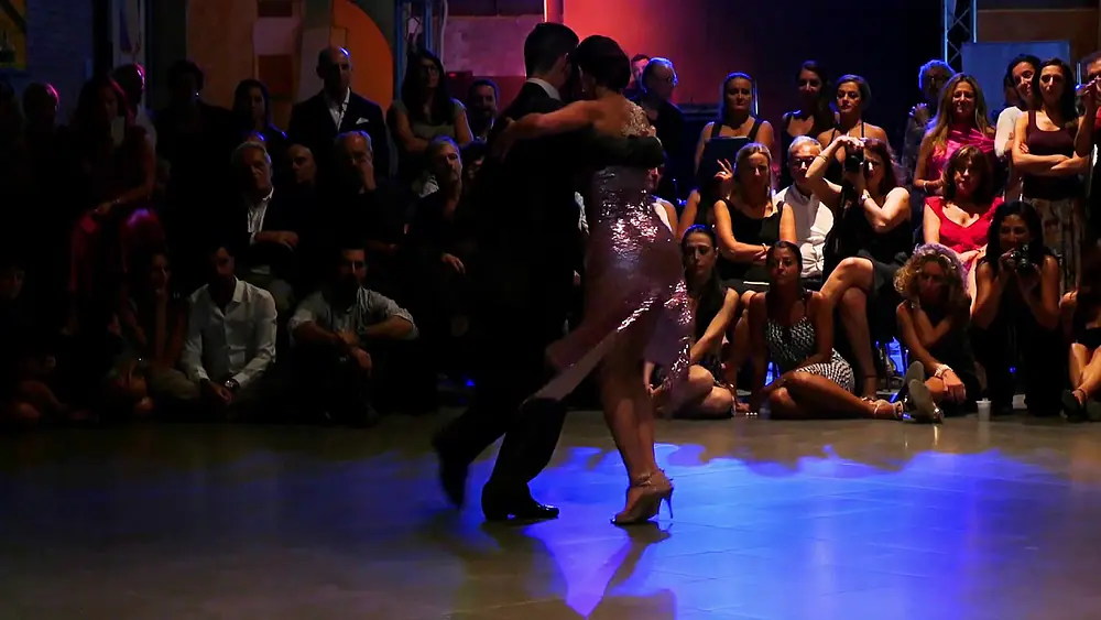 Video thumbnail for Javier Rodriguez & Fatima Vitale, Saca chispas (Milonga) | Napoli, Alma Flegrea, 30/9/2017 | 2/4