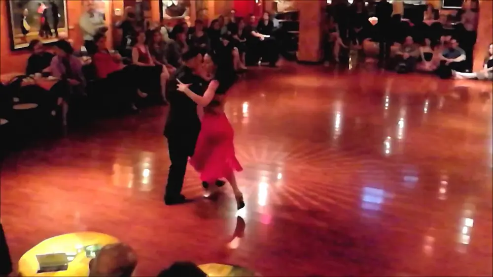 Video thumbnail for Pablo Calvelli y Natalia Cristofaro a La Mariposa_4