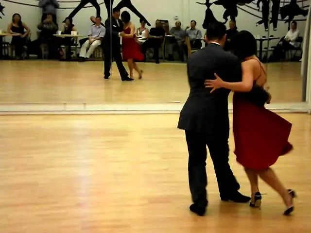 Video thumbnail for Emily Zhang-Hoang and Andres Bravo - Improvisation