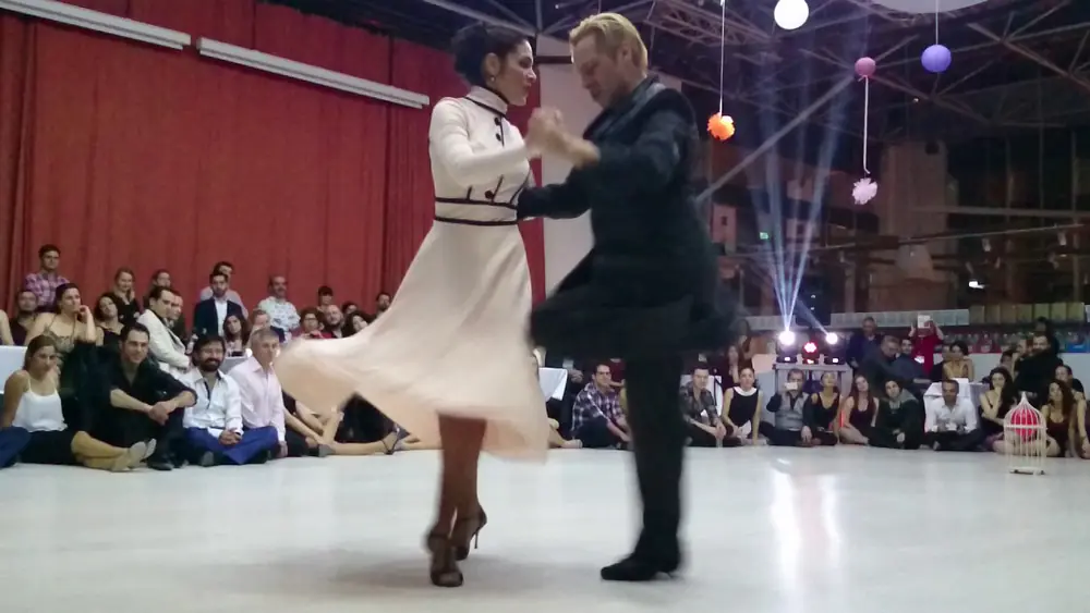 Video thumbnail for Hugo Mastrolorenzo & Agustina Vignau. Balada Para/Piazzolla&goyenecge İst.Tango Ritual2016(3-3)