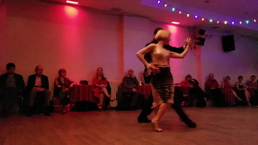 Video thumbnail for Argentine tango: Analia Carreno and Luis Ramirez - Ilusion Azul (al reves)