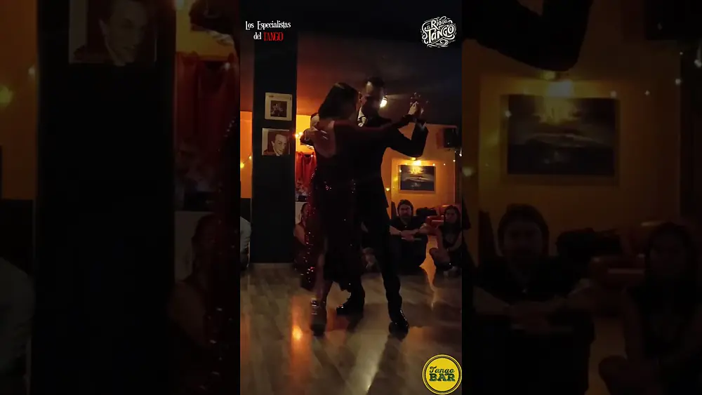 Video thumbnail for Francesca Santangelo y Luca Morale @ A Maraviglia_Napoli Easter Tango_2/2