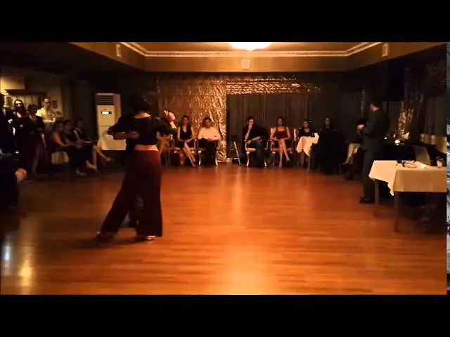 Video thumbnail for Ceren Öztunç&Serdar Ömer Milonga Real 2-3 Carlos Di Sarli-Una Fija