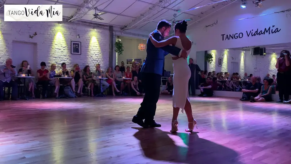 Video thumbnail for Clarisa Aragón & Jonathan Saavedra, Festivalito de verano 2019- Tango VidaMia Köln Germany 3/4