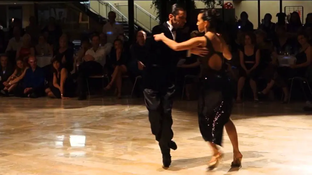 Video thumbnail for Invierno Tango Festival 2016 Neri Piliu y Yanina Quiñones (2)