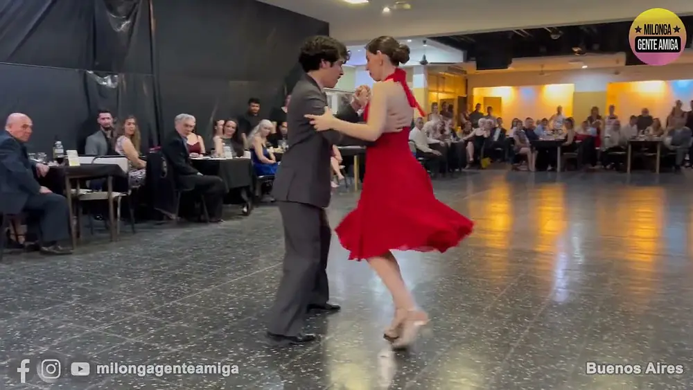 Video thumbnail for Luciano Millaqueo y Celeste Cimino - Milonga Gente Amiga - 08/OCT/2023 (2/3)