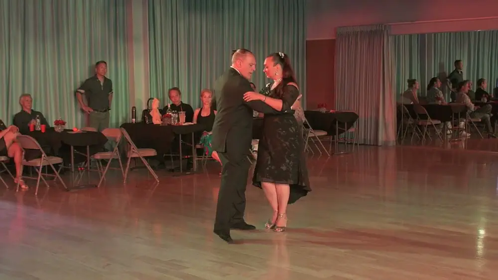 Video thumbnail for Pancho Martinez Pey and Tanya Spektor at Milonga Lead & Follow 2/3