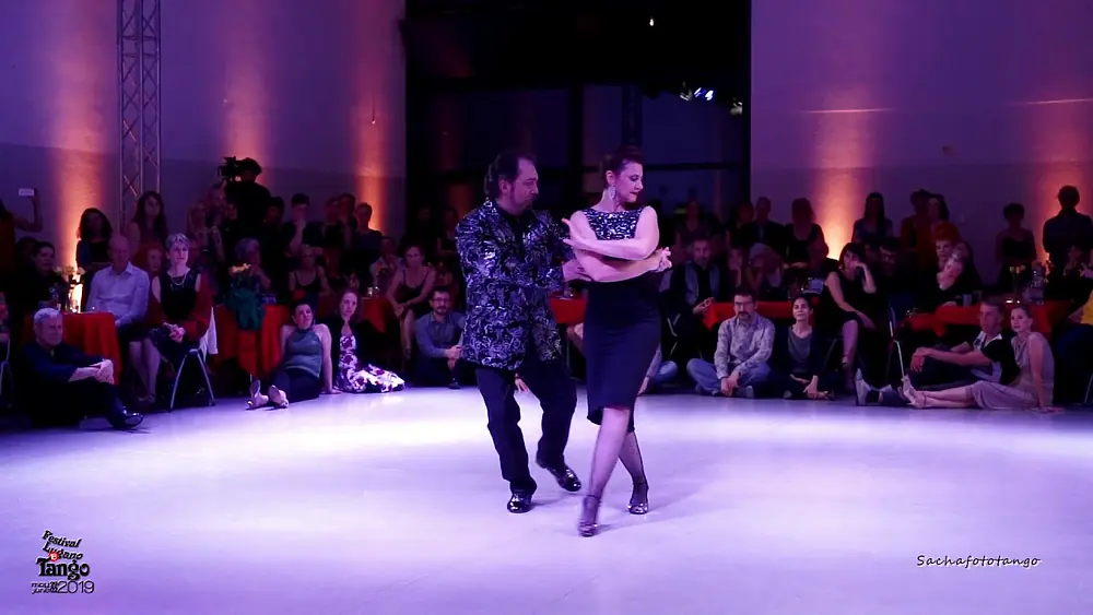 Video thumbnail for Gustavo Naveira y Giselle Anne, Festival Lugano Tango (CH) 2019, (2)