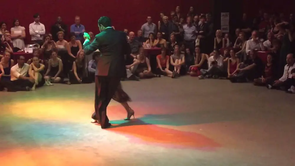 Video thumbnail for Roberto Zuccarino y Magdalena Valdez 1/2