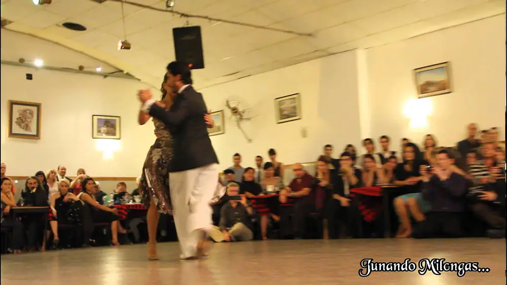 Video thumbnail for VIRGINIA GOMEZ Y CHRISTIAN MARQUEZ "LOS TOTIS" en La Baldosa (Tango)