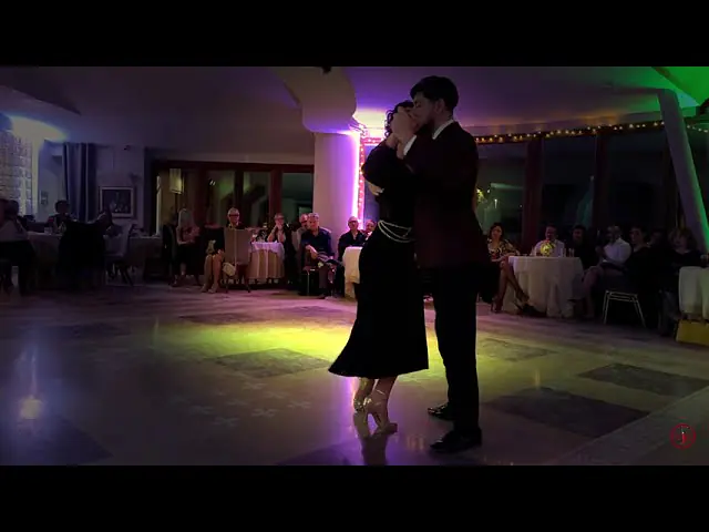 Video thumbnail for SEBASTIAN JIMENEZ  Y   RAQUEL MAKOW