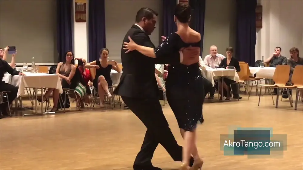 Video thumbnail for 2019 Muc - Vice Weltmeister 2018 - Dana Zampieri & Carlos Estigarribia (2/4)