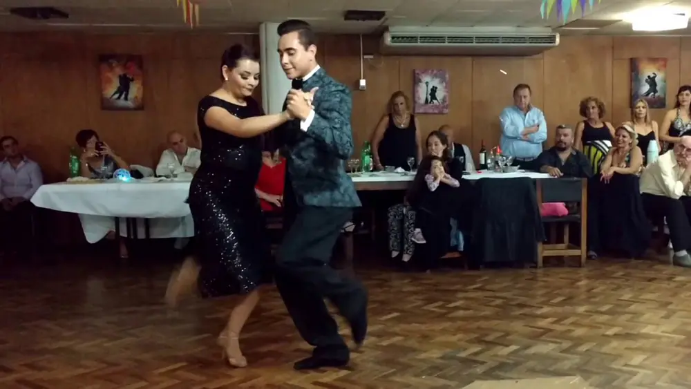 Video thumbnail for Mayra Nieto & Jonny Carvajal en Pasion Tango Tour 2017. #7/12