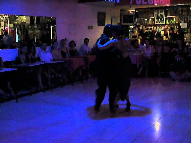 Video thumbnail for 3- Fernando Carrasco y Jimena Hoeffner en Milonga 10