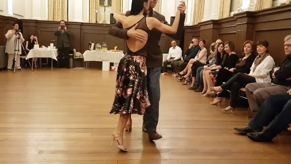 Video thumbnail for Michael Nadtochi & Paula Duarte - London Mayfair Milonga 1/4