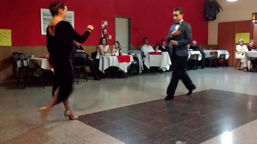 Video thumbnail for Mayra Nieto & Jonny Carvajal en Pasion Tango Tour 2017. #10/12