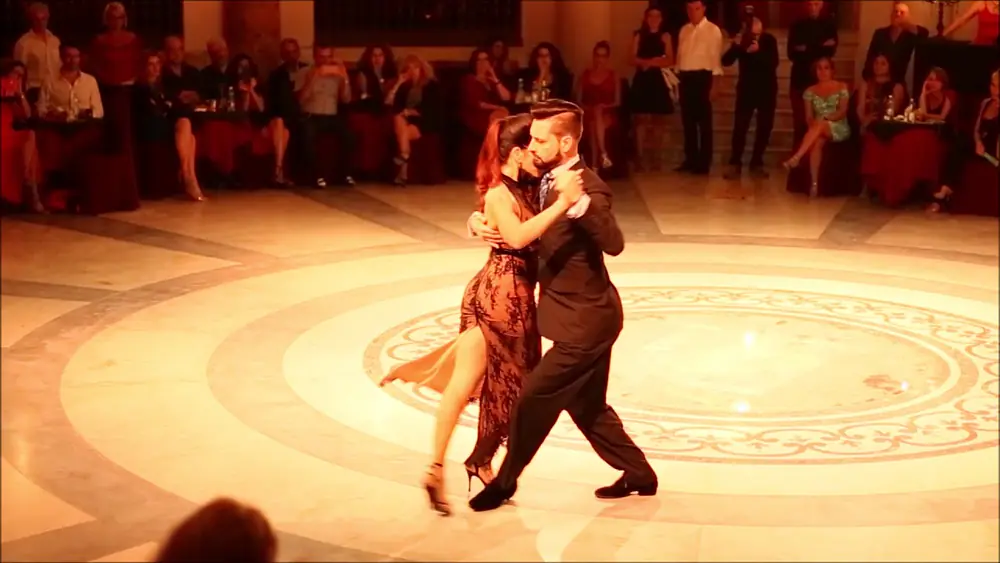 Video thumbnail for Javier Rodriguez e Fatima Vitale   Farabute