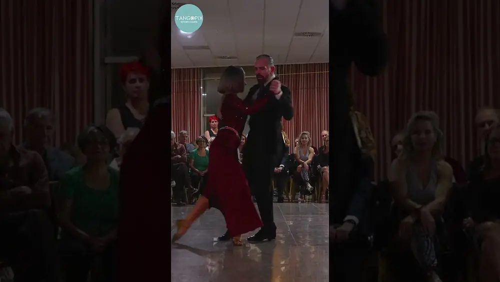 Video thumbnail for Julia Urruty & Claudio González dance Orquesta Típica Misteriosa Buenos aires - Quien Sos